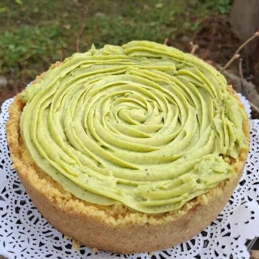 Чизкейк фисташка-манго