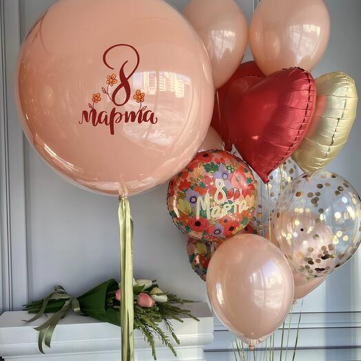 Воздушные шары на 8 Марта – праздничные композиции в Новороссийске