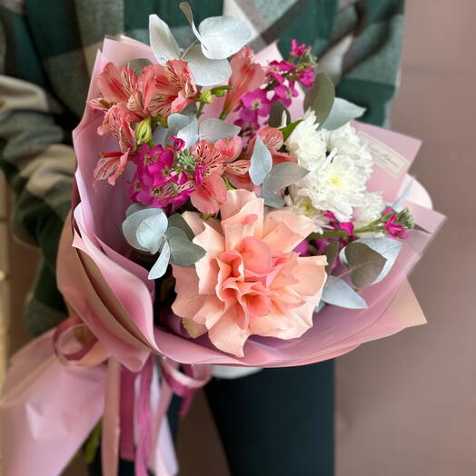 The bouquet is a festive bouquet