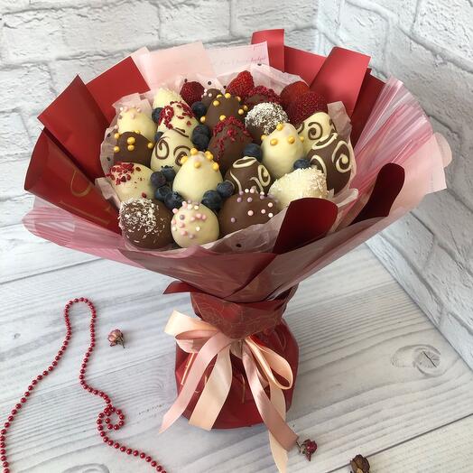 Ramo de fresas cubiertas de chocolate