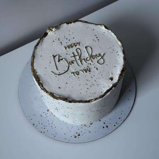 1kg mini cake as a birthday gift with gold decoration