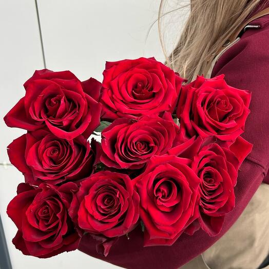 Букет из 9 красных роз