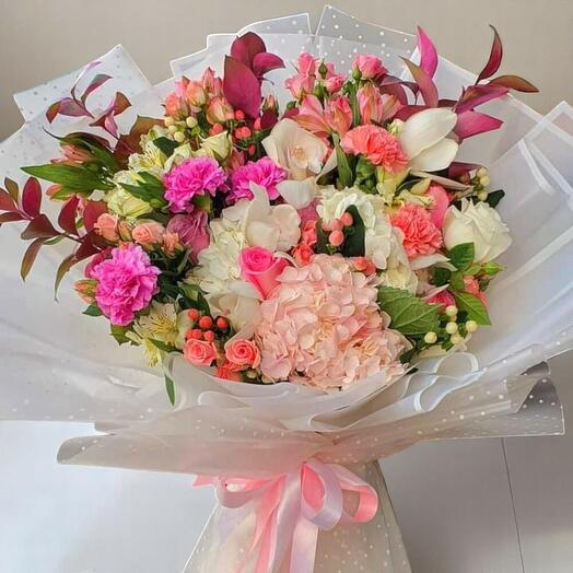 "Adorable Charm" Mixed Flower Bouquet – Elegant Pastel Floral Arrangement