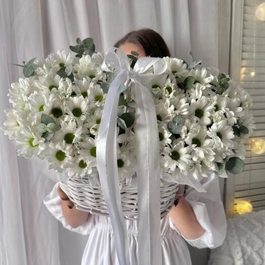 Корзина ромашек