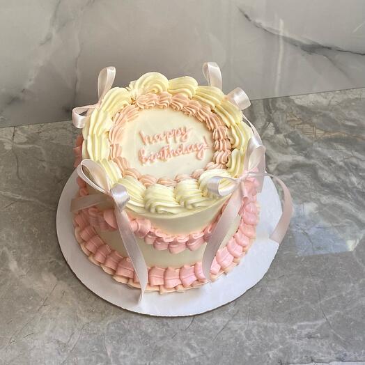 1 kg cake for a girl, friend, sister