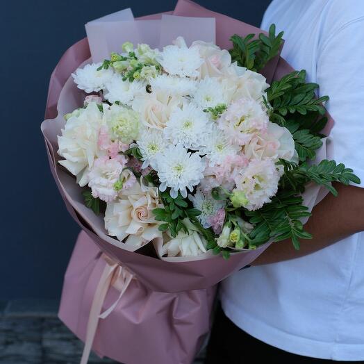 Авторский букет в магазине Оранж