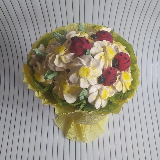 Букет зефирных цветов для девочки