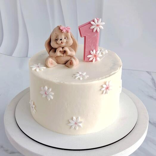 Детский торт с шоколадной фигуркой 🎂