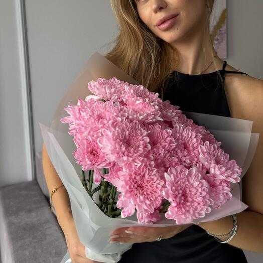 Моно букет из 3 шт кустовой розовой хризантемы