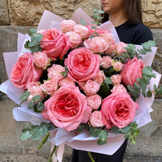 Mix roses eucaliptus