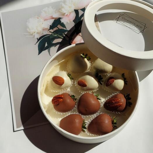 Клубника в шоколаде🍓 10 шт