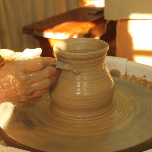 Подарочный сертификат «Мастер-класс Гончарный круг» (Занятие Индивидуальное 1 час, 1 взрослый)