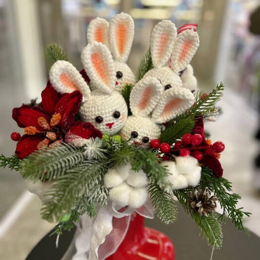 Букет новогодний зайчата