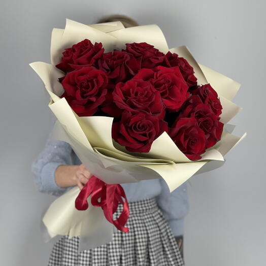 Букет из 11 французских бордовых роз (20)