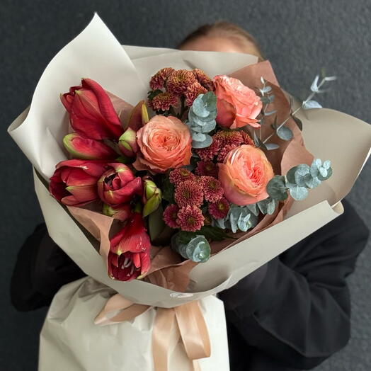 Букет с амариллисами