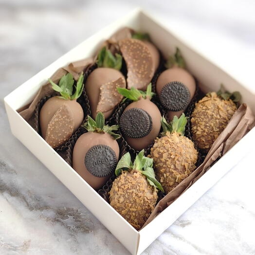 Клубника в шоколаде подарок папе, мужу, мужчине, клубника в шоколаде с орео