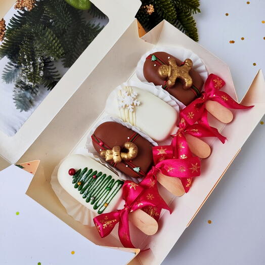 Пирожное эскимо Новогоднее