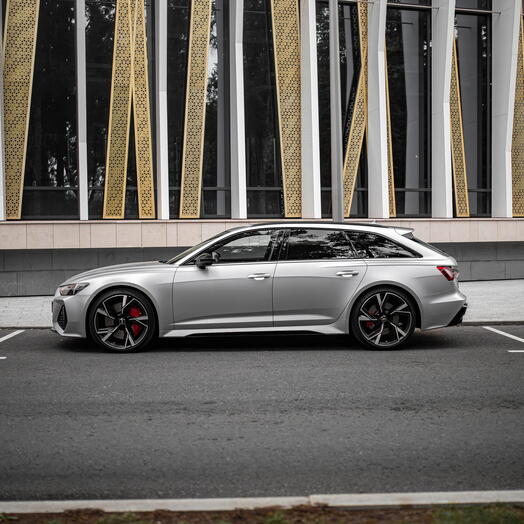 Подарочный сертификат «Аренда автомобиля Audi RS6» (1 сутки, 1 человек)