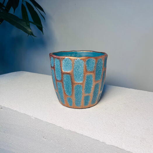 Керамическое кашпо бирюзовое с фактурным узором