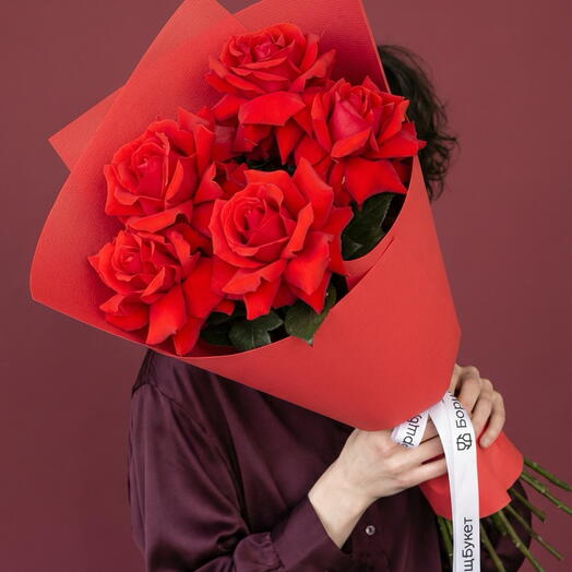 HIT 💫 Bouquet-5 rosas francesas rojas Ecuador Nina (Borschbuket-022)
