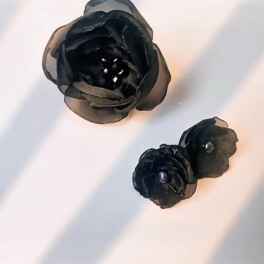 Комплект украшений «Черный ирис»