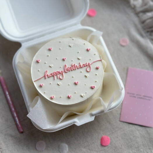 Бенто-торт happy birthday с сердечками
