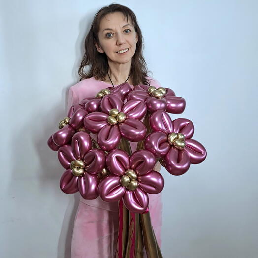 Цветы из шаров, яркие ромашки