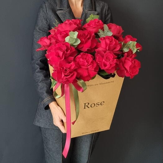 Французские розы в сумке Rose