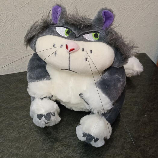 Кот" Люцифер "