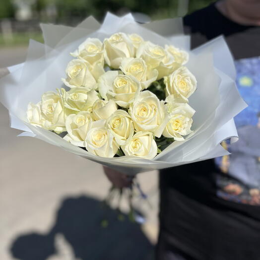 Букет из белых роз