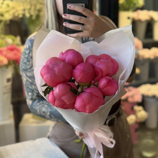 Букет пионов Coral Charm 7 штук PEONY18
