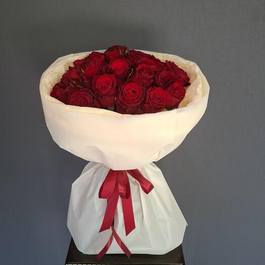 Букет из красных роз 🌹🌹🌹🌹🌹