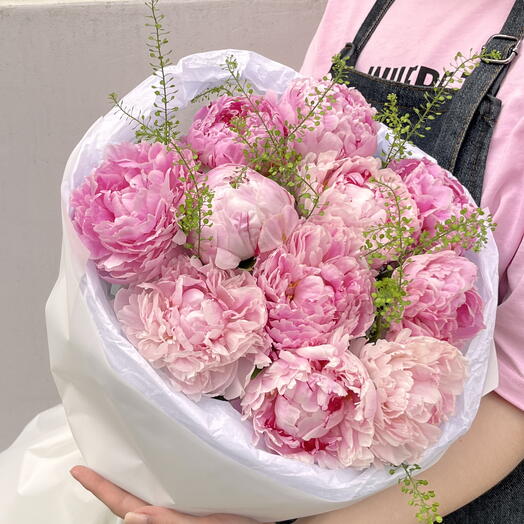 Летний вечер, монобукет из пионов 🌸🌆