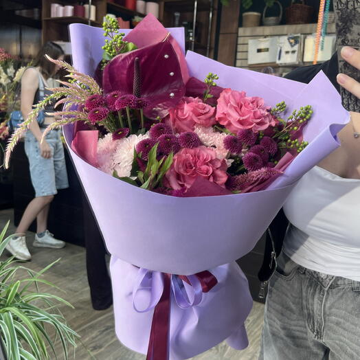 Нежно сливочный букет с Антуриумом 💕💜