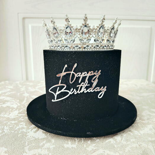 Трендовый черный торт с короной, блёстками, топпером "happy birthday" и с велюровым покрытием