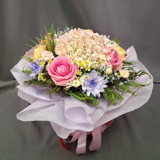Сиреневый тортик с розами и гортензией 💐