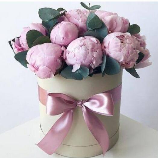 🌸11 пионов в шляпной коробке