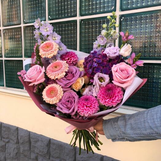 Bouquet of interest