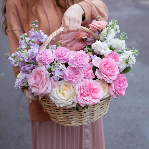 Basket with garden roses, mattiola, dianthus