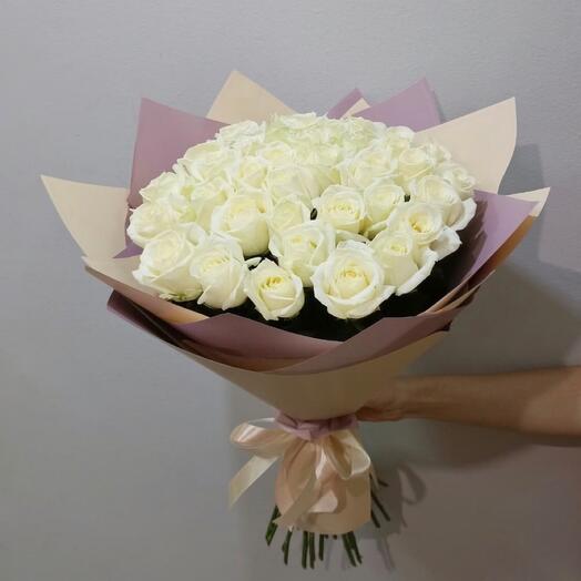White roses