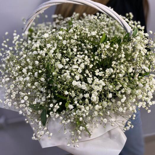 Корзина с гипсофилой
