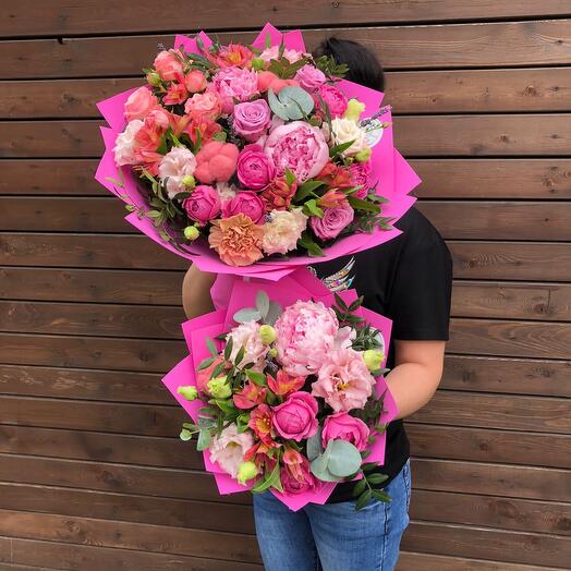 Bouquets for mom and daughter