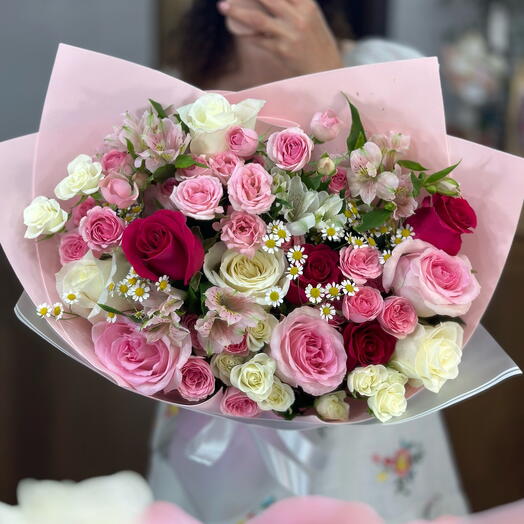 Красивый объемный букет