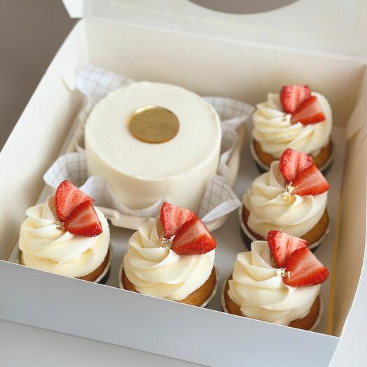 Набор бенто + 5 капкейков с любым декором