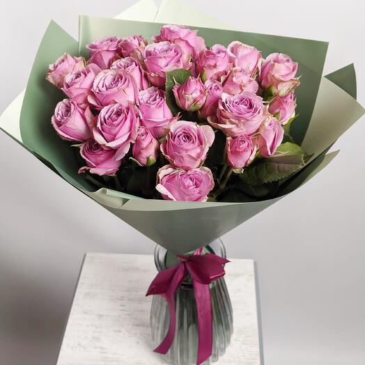 7 spray pink roses