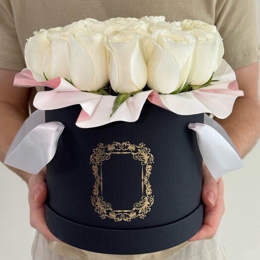 White Roses | Black Box (S)