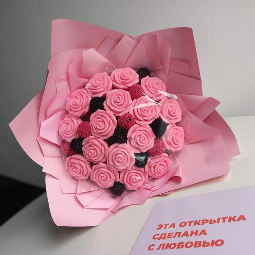 Шоколадный букет с конфетами малинки