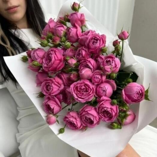 Сон Венеры с кустовыми розами
