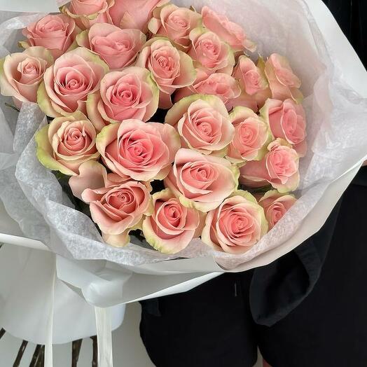 25 Pink Roses