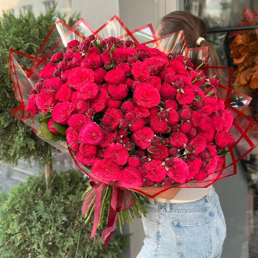 Bouquet of 81 blush roses